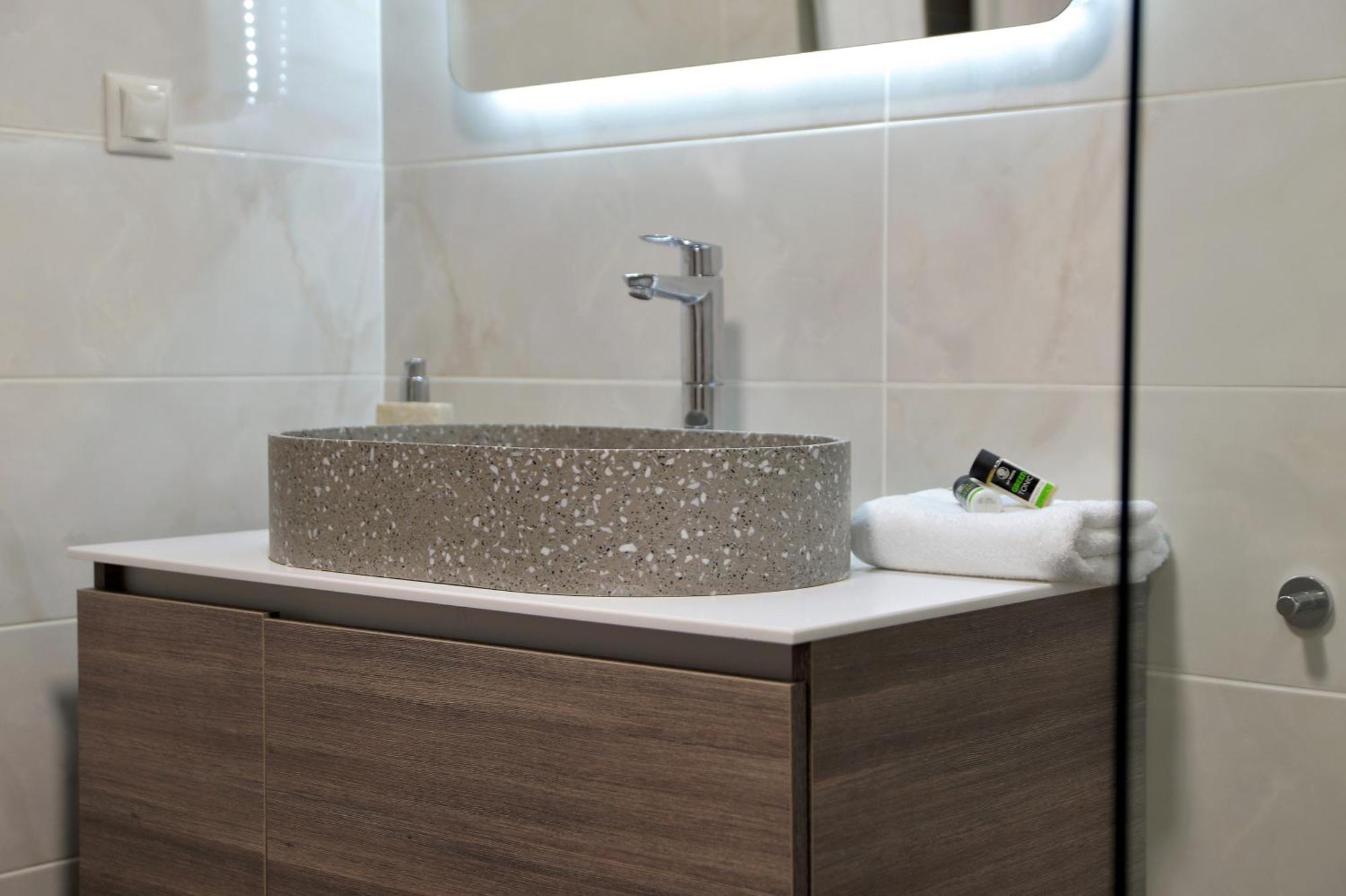 Sir T Residence Floka  Ngoại thất bức ảnh