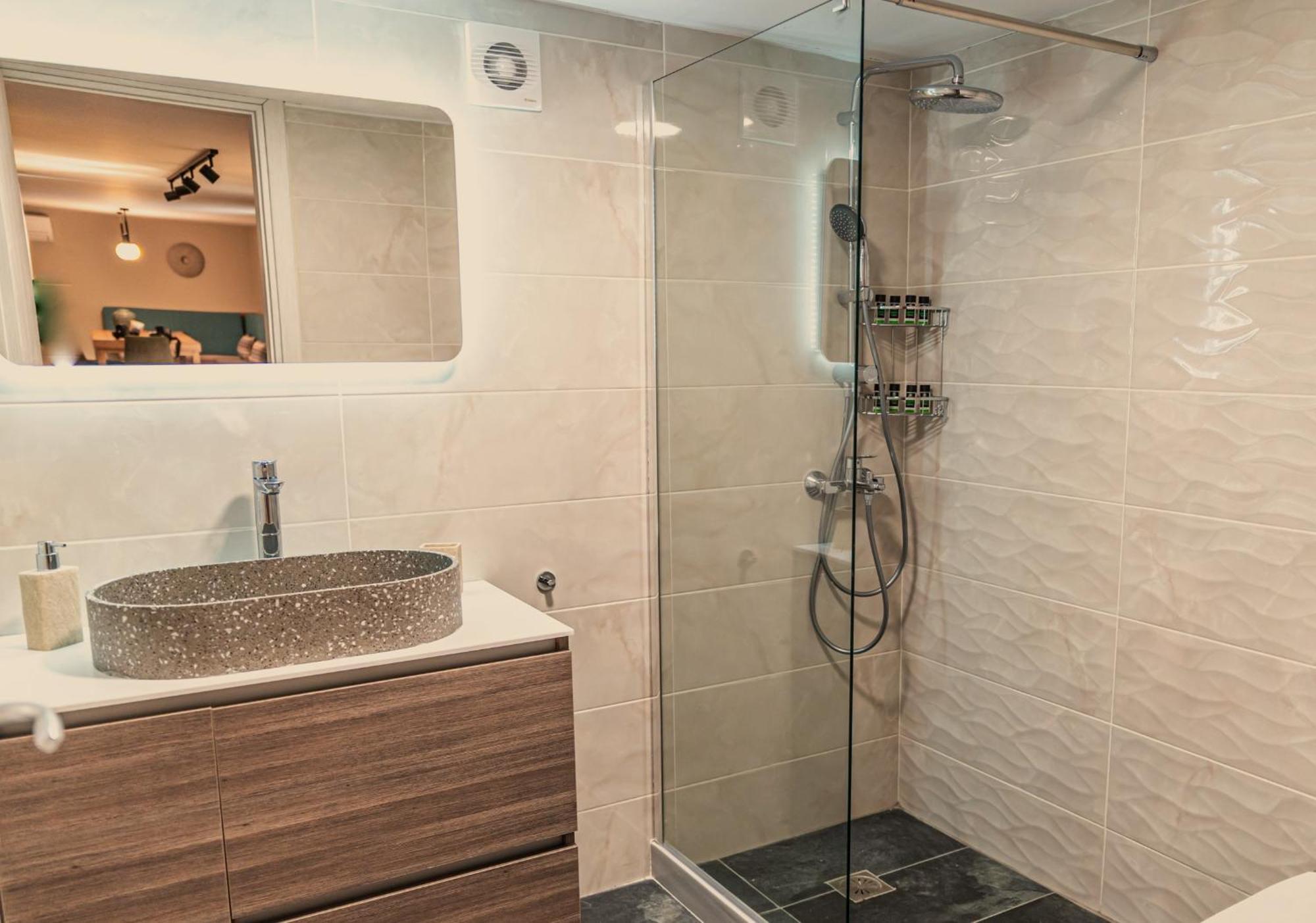 Sir T Residence Floka  Ngoại thất bức ảnh